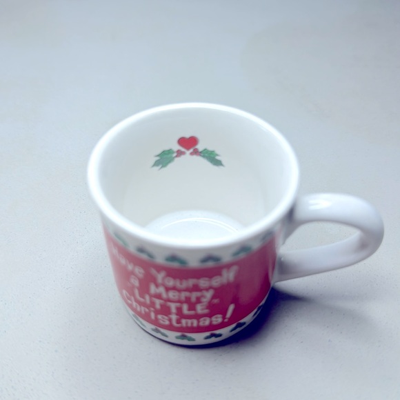 Vintage Miniature Christmas Cup - Picture 2 of 3